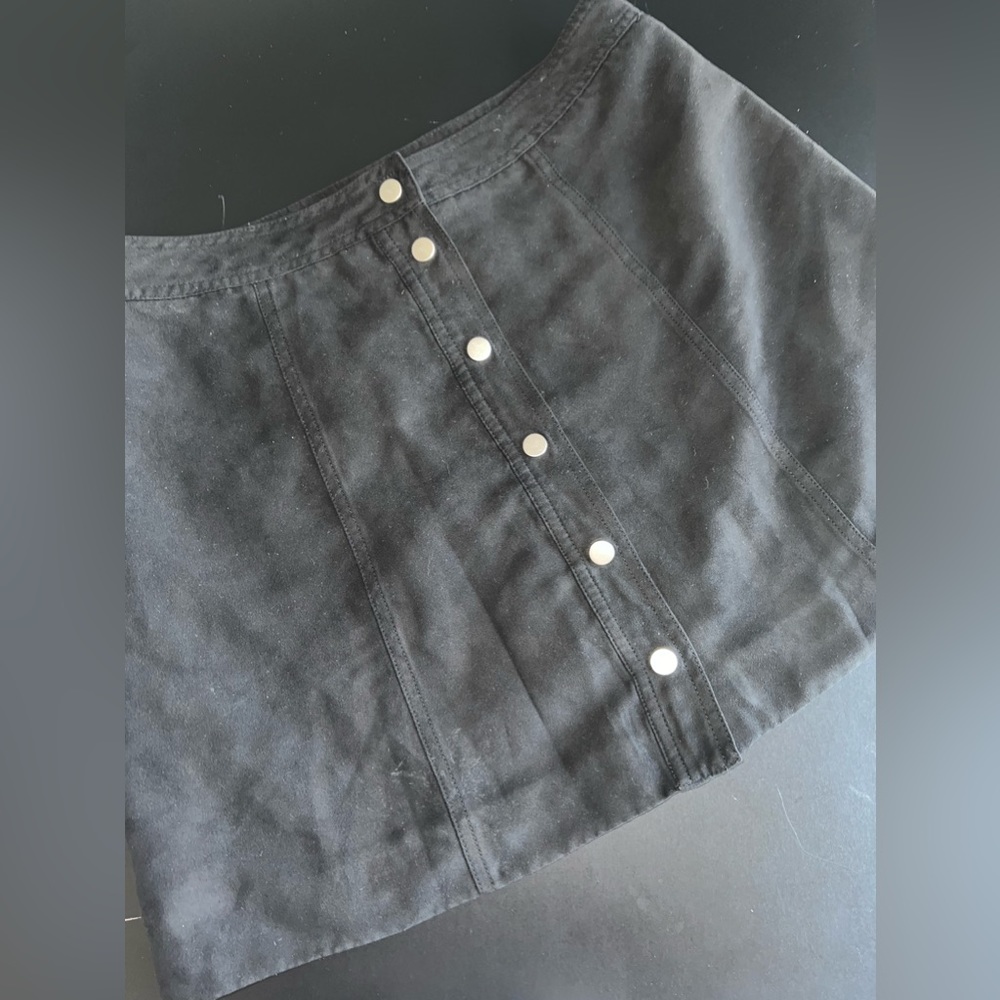 Divided By H&M Solid Black Faux Suede Button front Mini Skirt Size 10 EUC